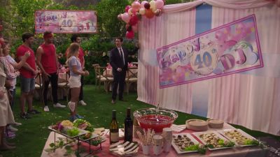 Happy birthday, Deej. - Fuller House