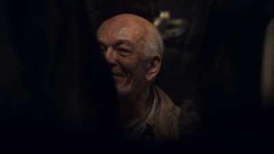 - Happy birthday.
- Happy birthday. - Snowpiercer