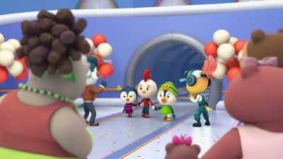 ♪ Happy Birthday
to you! ♪ - Top Wing