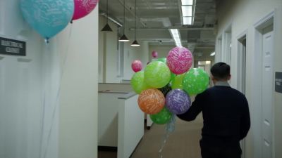 ♪ Happy birthday to you ♪ - Blindspot