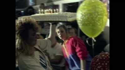 ♪ Happy birthday to you - Facing Nolan