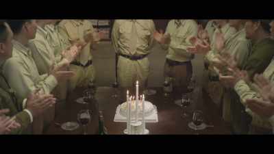♪ Happy birthday to you ♪ - Air Strike