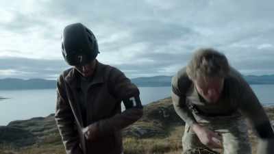 Happy?
Yeah. Top of the world. - Celebrity SAS: Who Dares Wins