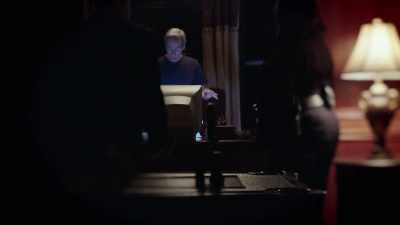 Hardin: WHEN LAW ENFORCEMENT
CAME INTO THE HOUSE, - An American Murder Mystery: The Staircase