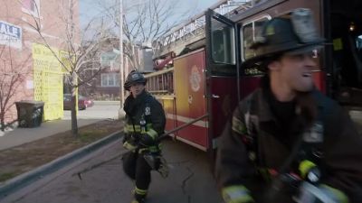 Hardware store? Not good. - Chicago Fire