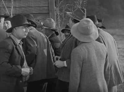 Harold, aren't you going
with your brothers? - The Kid Brother