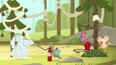 Harold, let's get everyone
to help make a Pigmas for Penley. - Angry Birds: Summer Madness