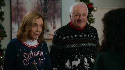 Harrington and his books, - Magic in Mistletoe