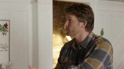 Harry (chuckles), it's
good to see you. - The Secret Gift of Christmas