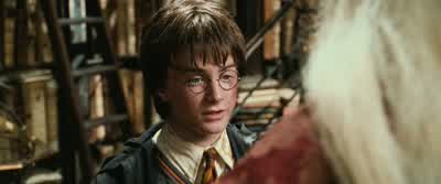 Harry Potter freed Dobby.How can Dobby ever repay him? - Harry Potter and the Chamber of Secrets