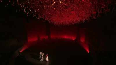 (♪ HARSH RHYTHMIC PULSING) - Great British Theatre