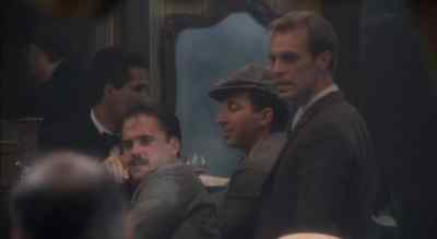 Hart, do you know her? - The Moderns