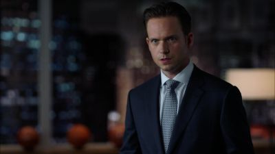 Harvey, this isn't a joke. - Suits