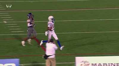 Has a man for a touchdown
on a third and 23! - Algiers, America