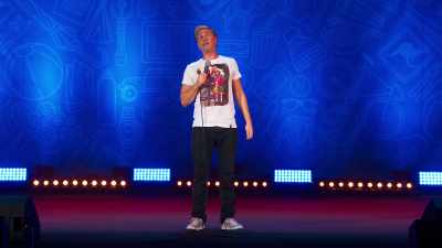 "Has anyone got anything I can suck?" - Russell Howard: Recalibrate