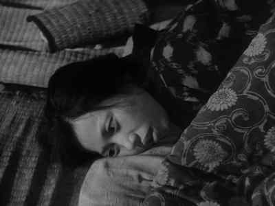 Has the wind died down? - Woman in the Dunes