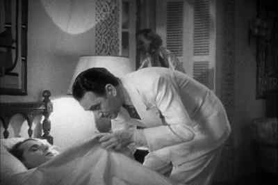 Has Tom
recovered consciousness? - Charlie Chan in Egypt