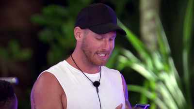 >> HASHTAG HAPPY BIRTHDAY HASH
TACK FIRST RODEO. - Love Island