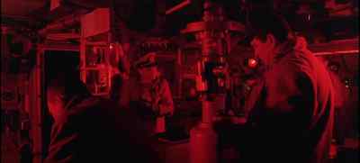 Hatch shut. - Ice Station Zebra