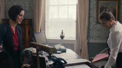 -Have a good night.
-Yeah. Right. - The Split