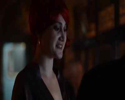 Have you been here before, darling?
No. You know what this is? - Strike