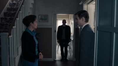 Have you called Gordon?
- Yes, he'll be home tomorrow. - Mrs Wilson