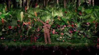 Have you ever been
on a bus or a train and stood up, - Ari Shaffir: America's Sweetheart