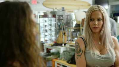- Have we ever met before?
- I don't think so. - The Penthouse