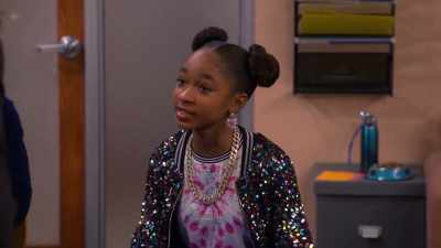 Have you ever seen me in the cafeteria
with two full trays? - That Girl Lay Lay