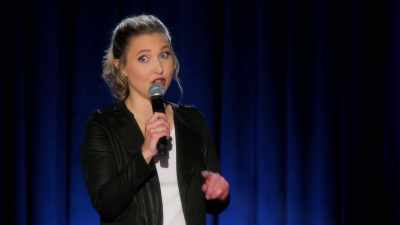 Have you ever tried to make a dude's mom - Taylor Tomlinson: Quarter-Life Crisis