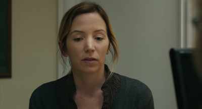 - Have you ever worked
in a medical office, - Justine
