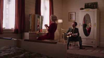 Have you forgotten last year's promises?
Which you made to me - Teddy's Christmas