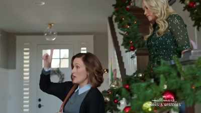 - Have you met your Mom?
- Well, it was worth a try. - Christmas Wonderland