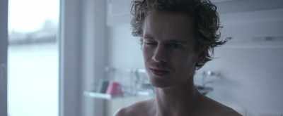 Have you only got one eye?
- So people tell me. - Belgica