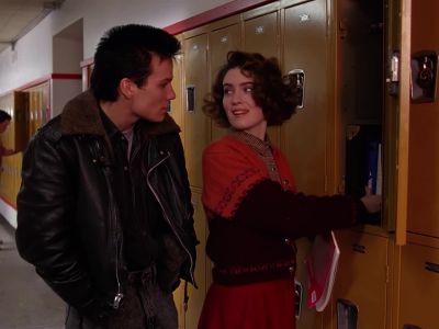 - Have you seen Laura?
- No, not yet. - Twin Peaks