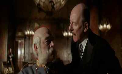Have you signed the declaration of war,
Your Majesty? - Oh! What a Lovely War