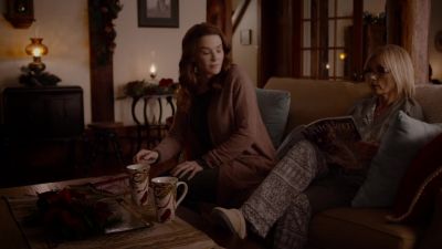 MORE TEA? - Christmas Getaway