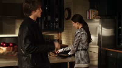 Have you eaten? - Pretty Little Liars