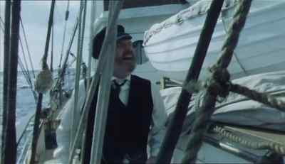 Haven't you got that thing
rigged out yet. - Warlords of Atlantis