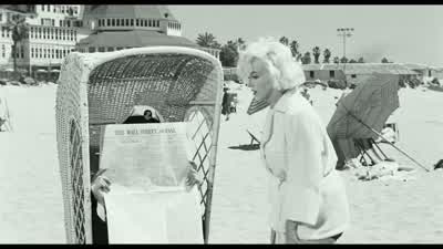 - Haven't I seen you somewhere before? - Some Like It Hot