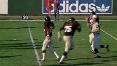 Haven't seen that in 25 years. - The Longest Yard