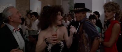 Having a good time - Crocodile Dundee