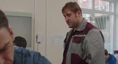 - Having fun, aren't you?
- You see anyone laughing? - Arrhythmia