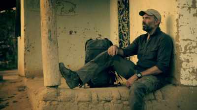 HAVING SLEPT ON IT, I'VE REALLY
THOUGHT ABOUT WHAT MOMO SAID. - Expedition Mungo