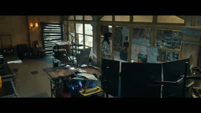 Hay 10.000 millones en juego. - The Shadow's Edge