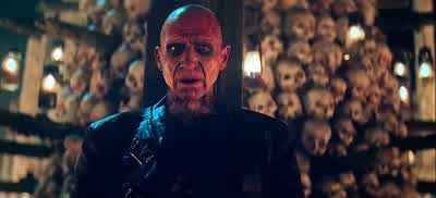 Haz de incrementar el número de tus dedos. - 28 Years Later: The Bone Temple