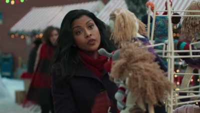 Hazel. - A Gingerbread Christmas