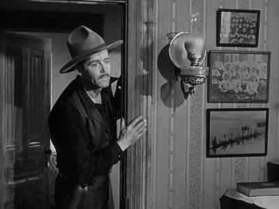 He is a good surgeon, isn’t he? - My Darling Clementine