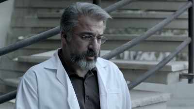 - He had a history?
- I don't know. - No Date, No Signature