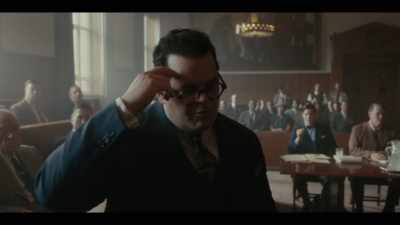 - He had a knife.
- Right. Right. The knife. - Marshall